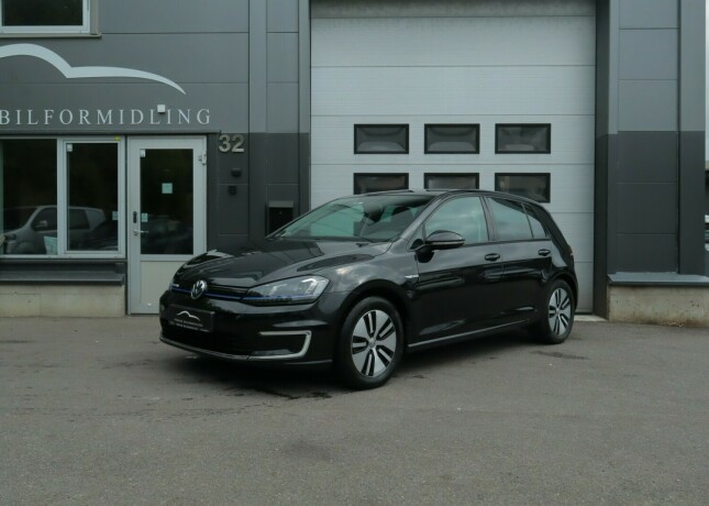 volkswagen-golf-elektrisitet-2016-big-0