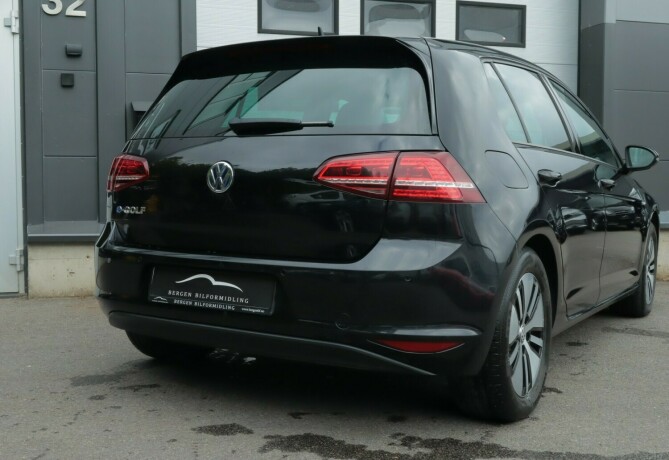 volkswagen-golf-elektrisitet-2016-big-3