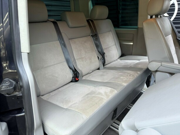 volkswagen-multivan-diesel-2012-big-28