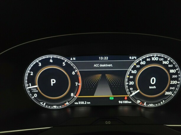 volkswagen-passat-bensin-2019-big-34