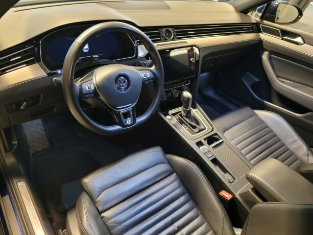 volkswagen-passat-bensin-2019-big-31