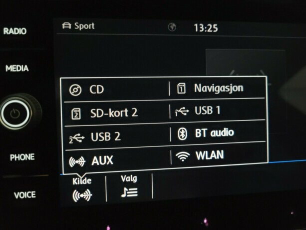 volkswagen-passat-bensin-2019-big-45