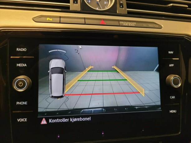 volkswagen-passat-bensin-2019-big-38