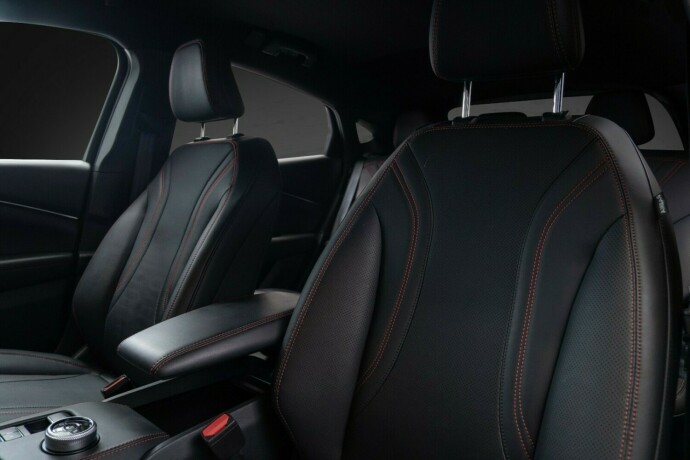ford-mustang-mach-e-elektrisitet-2022-big-26
