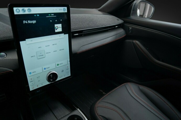 ford-mustang-mach-e-elektrisitet-2022-big-15