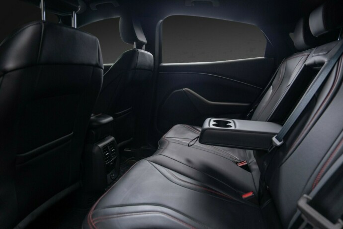 ford-mustang-mach-e-elektrisitet-2022-big-28