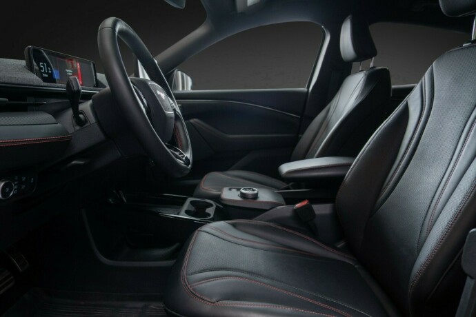 ford-mustang-mach-e-elektrisitet-2022-big-23