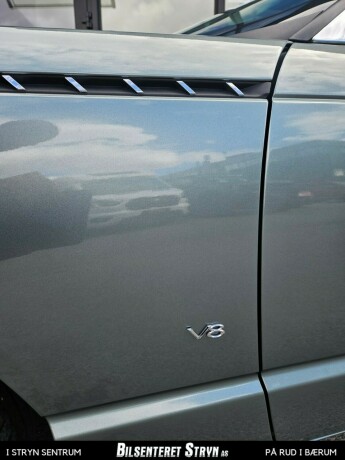 ford-thunderbird-bensin-2004-big-30