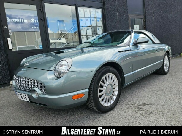 ford-thunderbird-bensin-2004-big-34