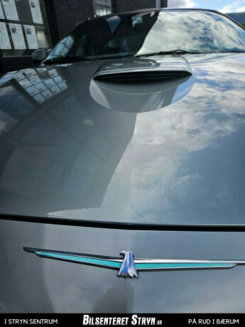 ford-thunderbird-bensin-2004-big-31