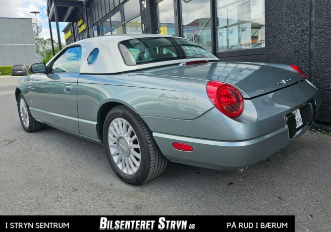 ford-thunderbird-bensin-2004-big-12