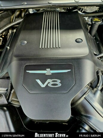ford-thunderbird-bensin-2004-big-25