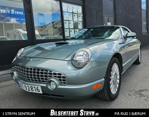 ford-thunderbird-bensin-2004-big-35