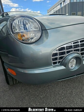 ford-thunderbird-bensin-2004-big-14
