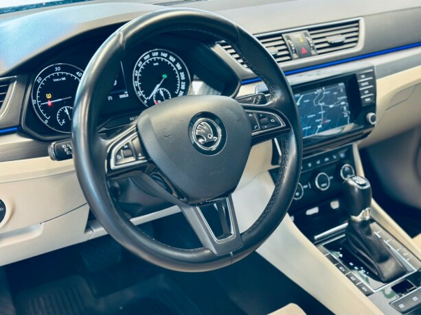 skoda-superb-diesel-2016-big-8