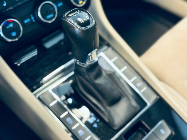 skoda-superb-diesel-2016-big-12