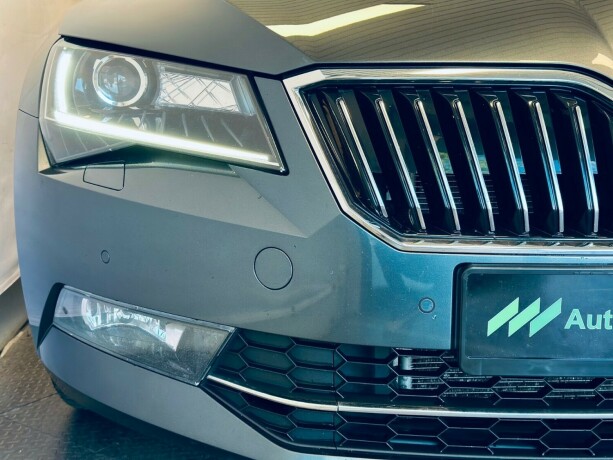 skoda-superb-diesel-2016-big-9