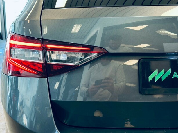 skoda-superb-diesel-2016-big-6