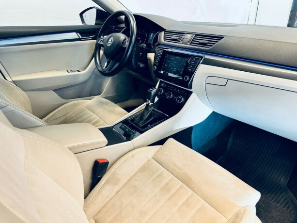 skoda-superb-diesel-2016-big-27