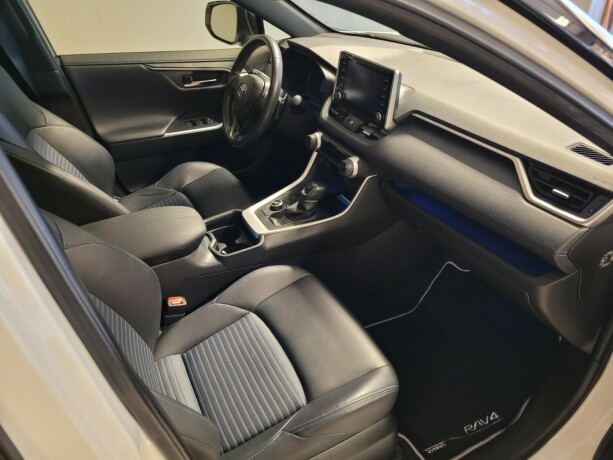 toyota-rav4-elektrisitetbensin-2020-big-15
