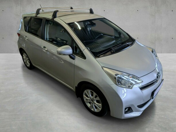 toyota-verso-s-bensin-2012-big-5