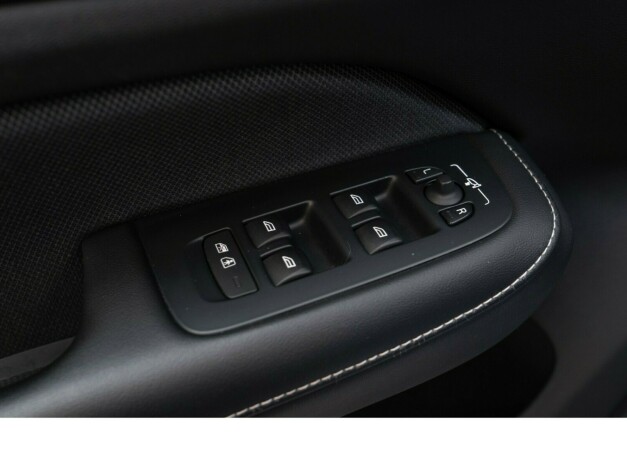 volvo-s60-elektrisitetbensin-2020-big-34