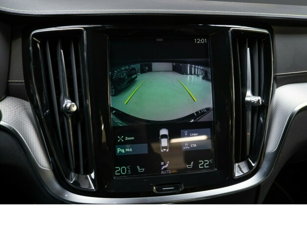 volvo-s60-elektrisitetbensin-2020-big-24