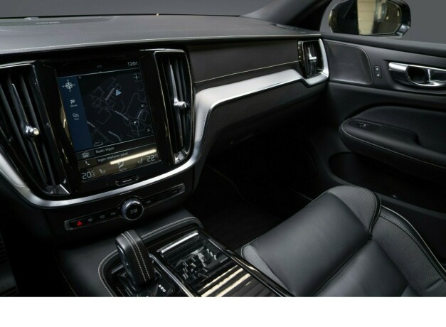 volvo-s60-elektrisitetbensin-2020-big-20