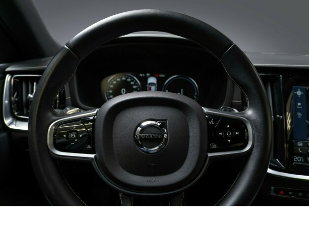 volvo-s60-elektrisitetbensin-2020-big-18