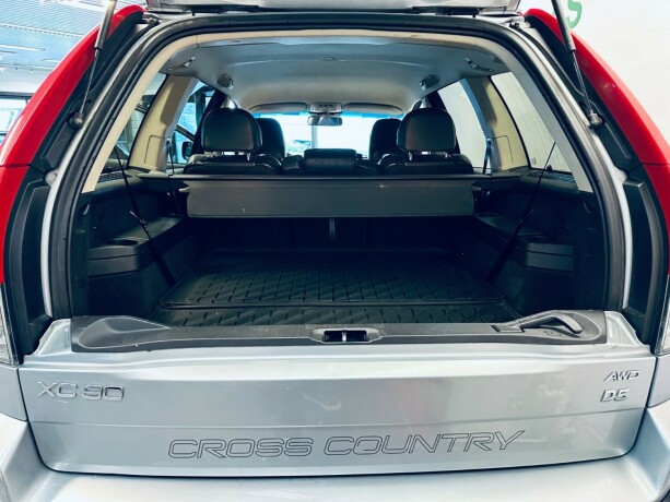 volvo-xc-90-diesel-2007-big-20