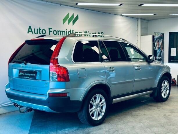 volvo-xc-90-diesel-2007-big-8