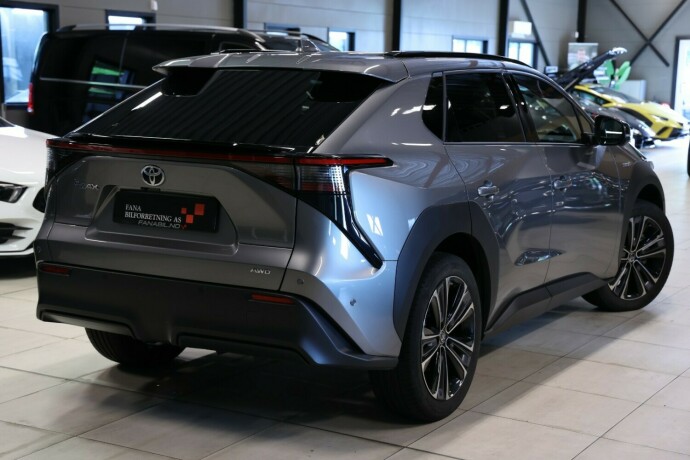 toyota-bz4x-elektrisitet-2022-big-2