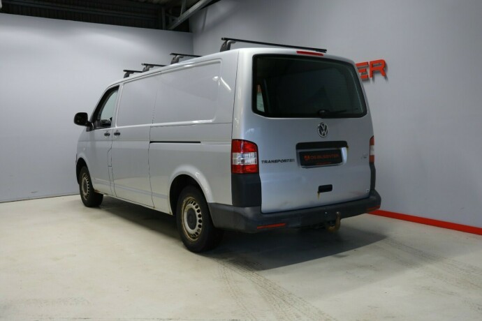 volkswagen-transporter-diesel-2014-big-2