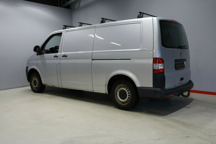 volkswagen-transporter-diesel-2014-big-3