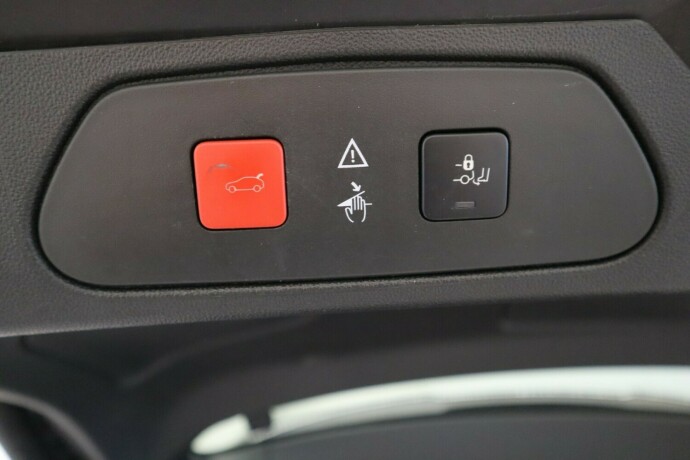 opel-grandland-x-bensin-2019-big-39