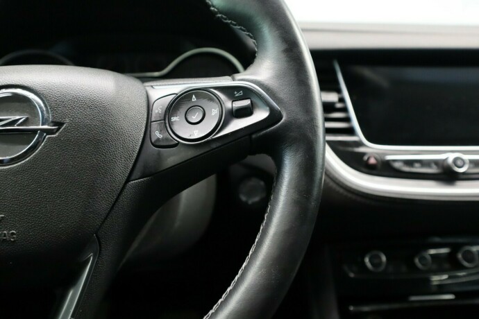 opel-grandland-x-bensin-2019-big-23