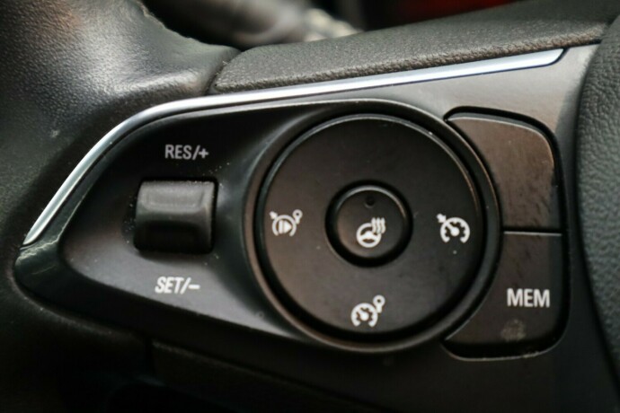 opel-grandland-x-bensin-2019-big-27