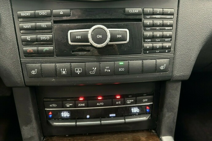 mercedes-benz-e-klasse-diesel-2013-big-9