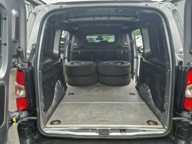 citroen-berlingo-diesel-2020-big-10