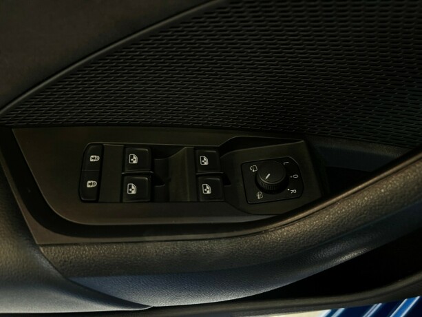 skoda-octavia-rs-elektrisitetbensin-2021-big-24