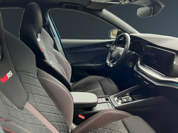 skoda-octavia-rs-elektrisitetbensin-2021-big-11