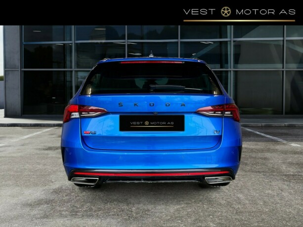 skoda-octavia-rs-elektrisitetbensin-2021-big-5