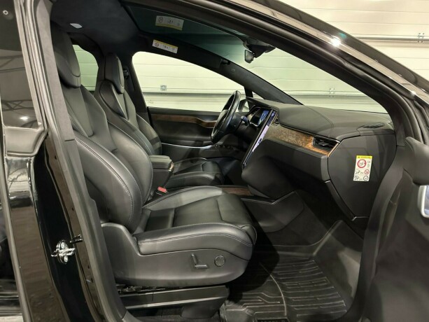 tesla-model-x-elektrisitet-2018-big-8