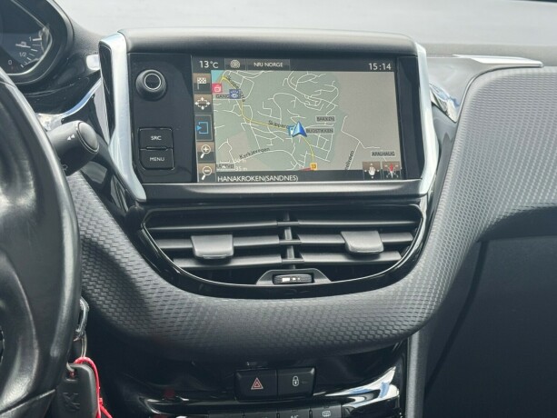 peugeot-2008-bensin-2015-big-9