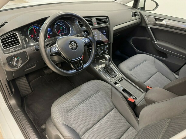 volkswagen-golf-elektrisitet-2019-big-5