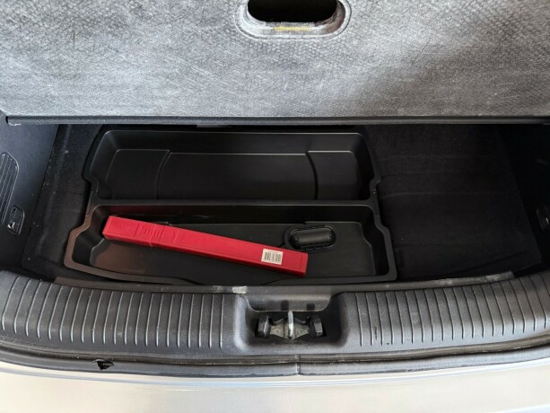 hyundai-ix20-bensin-2012-big-28