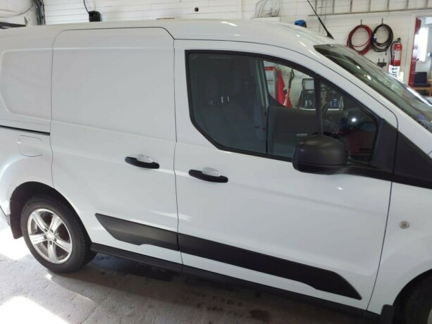 ford-transit-connect-diesel-2019-big-6