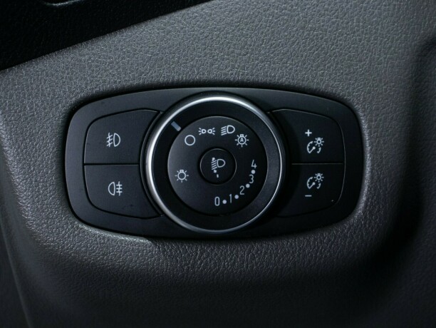 ford-transit-connect-diesel-2019-big-22