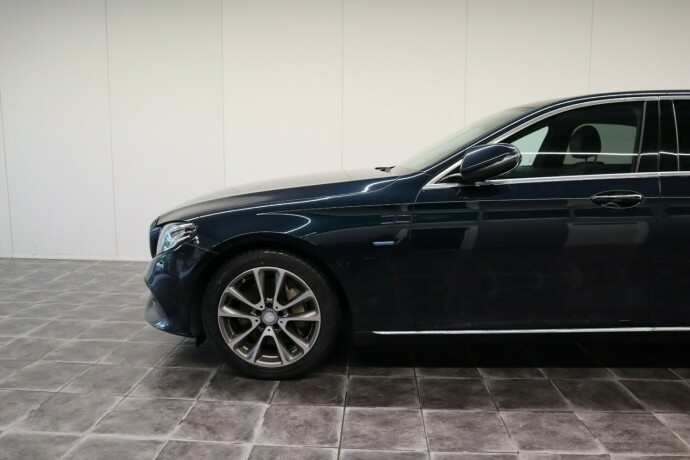 mercedes-benz-e-klasse-elektrisitetbensin-2017-big-4