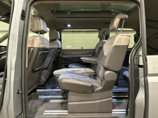 volkswagen-multivan-elektrisitetbensin-2022-big-13